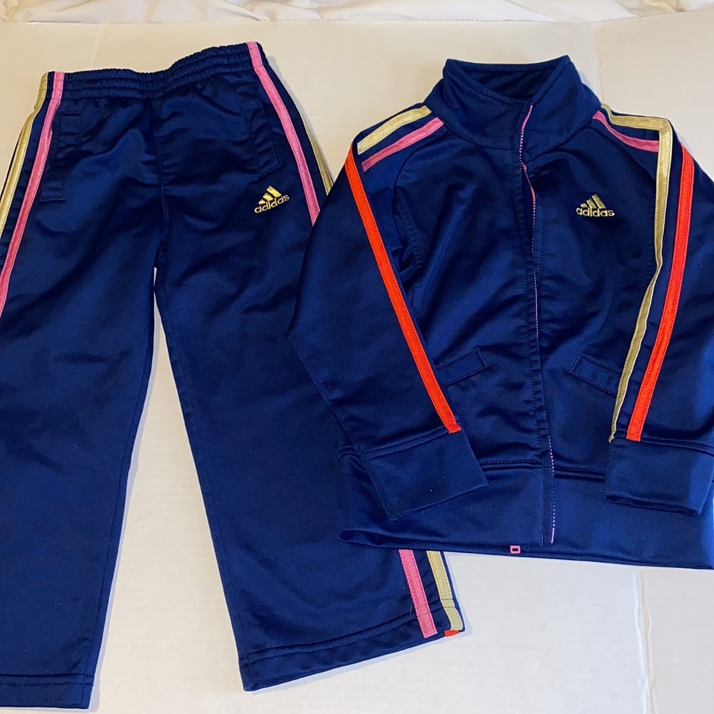 Girl Adidas Track Suit 3T